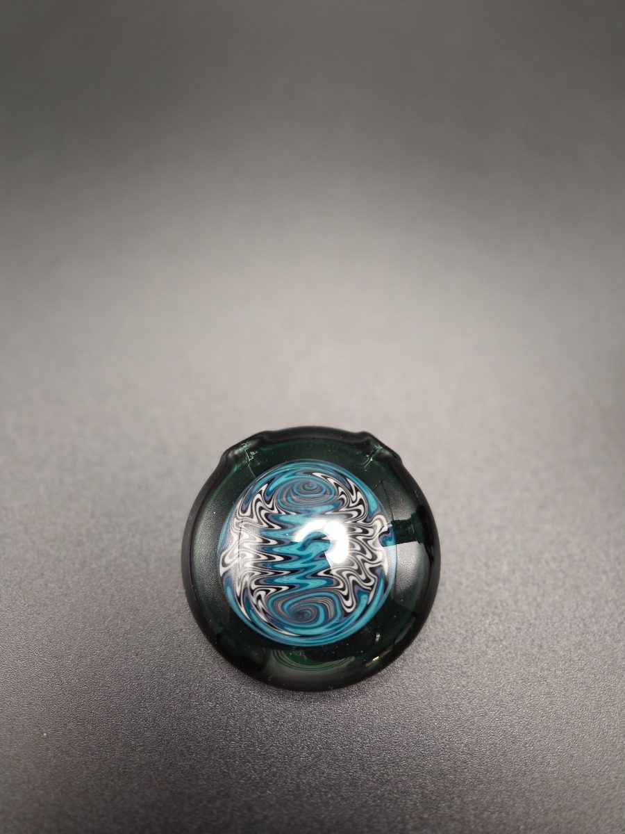 UV reactive hollow pendant